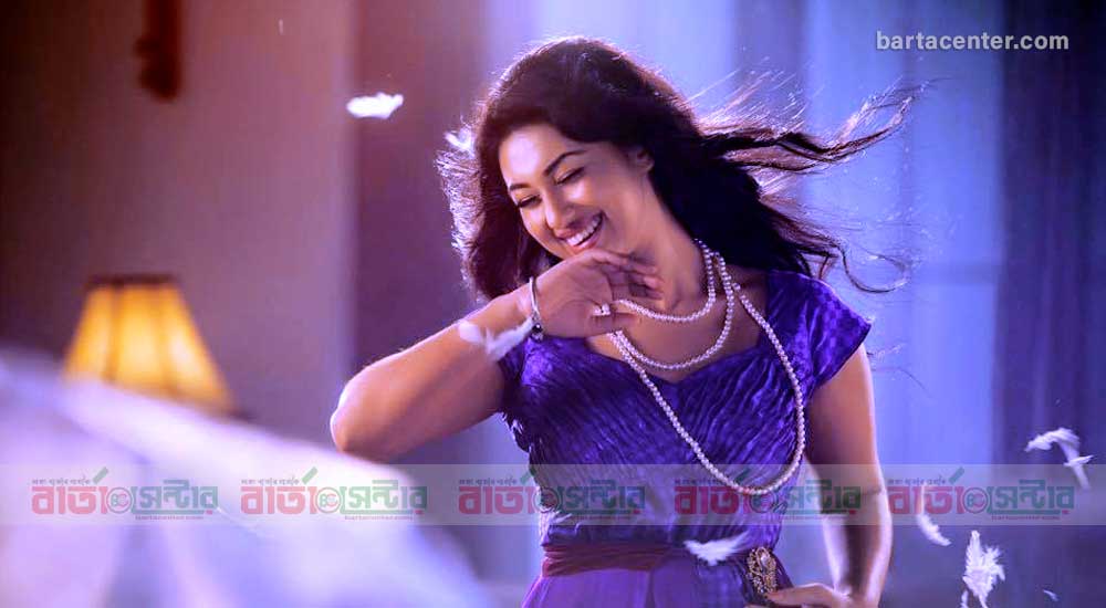 চিত্রনায়িকা অপু বিশ্বাস